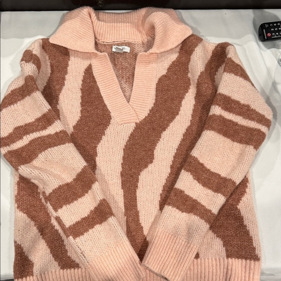 Nine West Sweaters - Nine West V-Neck Sweater - Pink and Brown